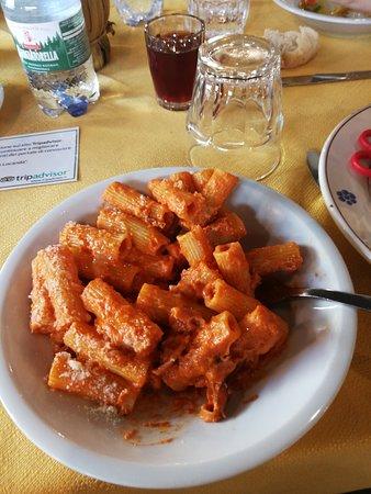 Vescovo Rosso City Food